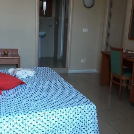 Bastiano'S Rooms-2