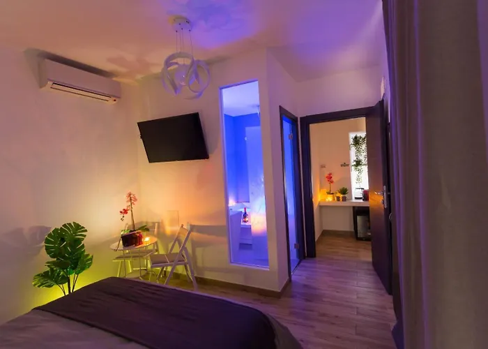 Hotel Jacuzzi: Etnea 208 Luxury Jacuzzi Suite Catania