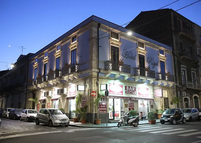Cheap hotel: Rigel Hotel